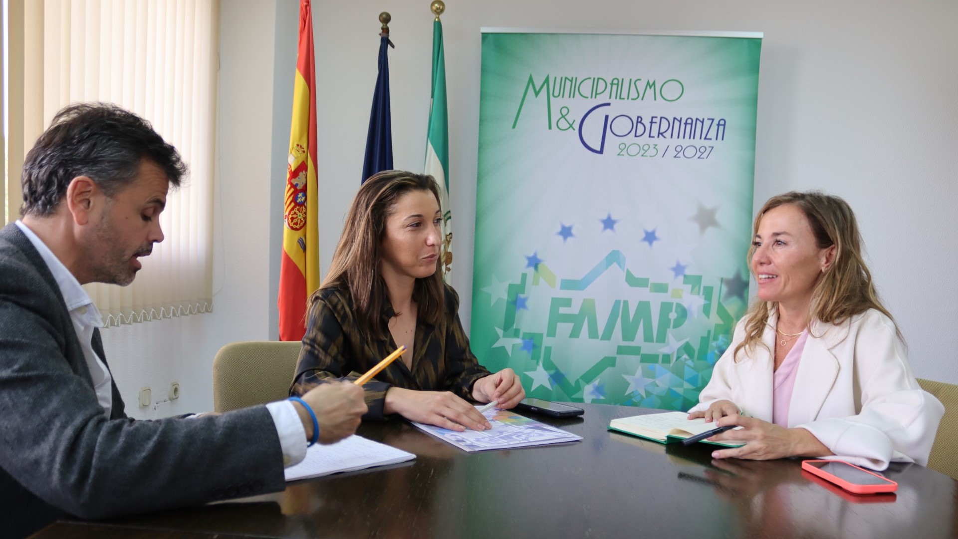 La FAMP y CACOA sientan las bases para la elaboración, de un acuerdo ...